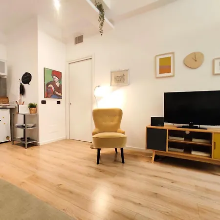 Apartament Pyramid House