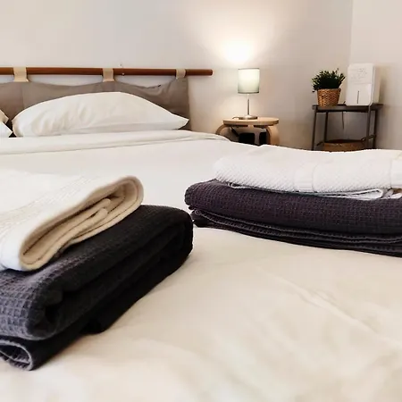 Pyramid House Apartament